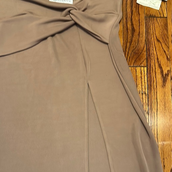 Reformation Maxi Skirt in Tan with Bow Detail - Picture 6 of 8